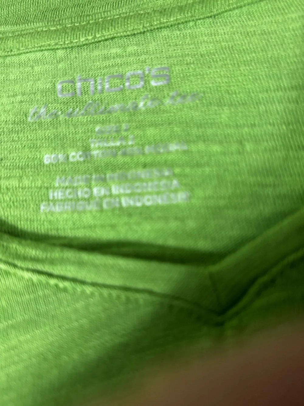 Chico's Lime Green V-Neck 3/4 Sleeve Top - Picture 3 of 3